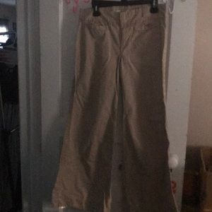 Women’s khaki wide leg khakis!